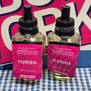 BBW Plumeria Floral Wallflower Home Fragrance Refill
